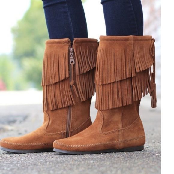 Minnetonka two-layer fringe moccasins - Picture 1 of 4